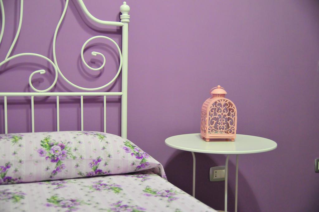 B&B Ingiropernapoli Δωμάτιο φωτογραφία