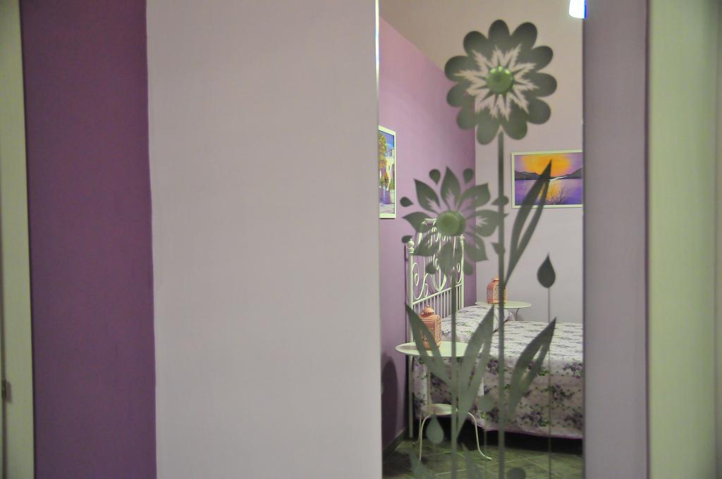 B&B Ingiropernapoli Δωμάτιο φωτογραφία