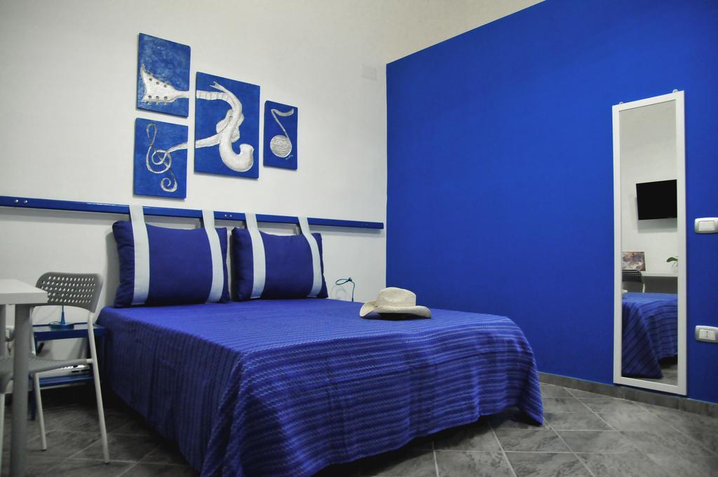 B&B Ingiropernapoli Δωμάτιο φωτογραφία